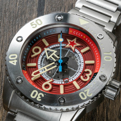 Red / Steel